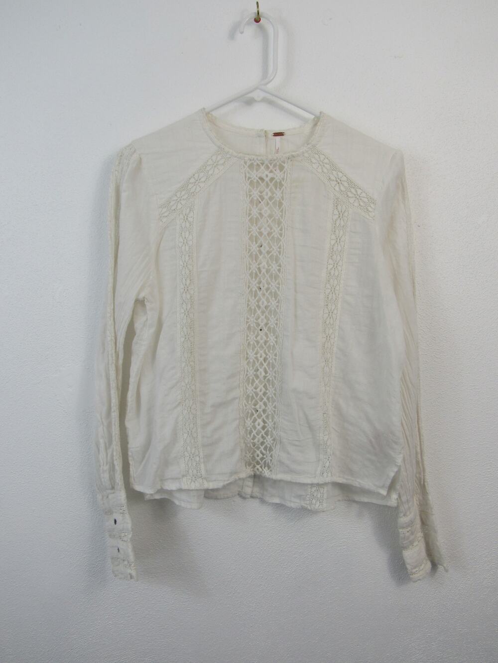 Free People Medium Cotton White Long Sleeve Blouse Button Back Crochet Cutouts